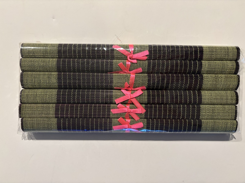 Set of 6 rollup Bamboo Placemats  Green & Brown New in package
